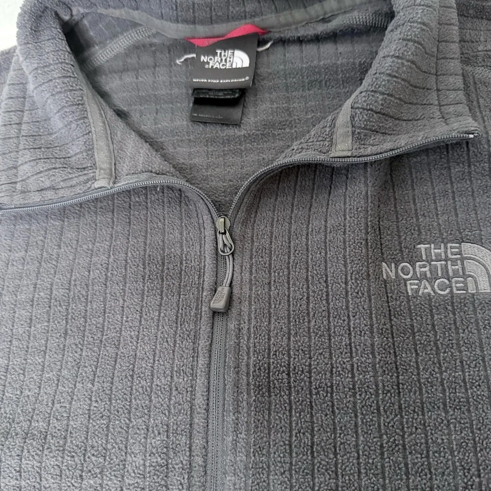 The North Face TKA 100 Glacier Grid Fleece Quarter Zip Pullover-Gray Men's XL